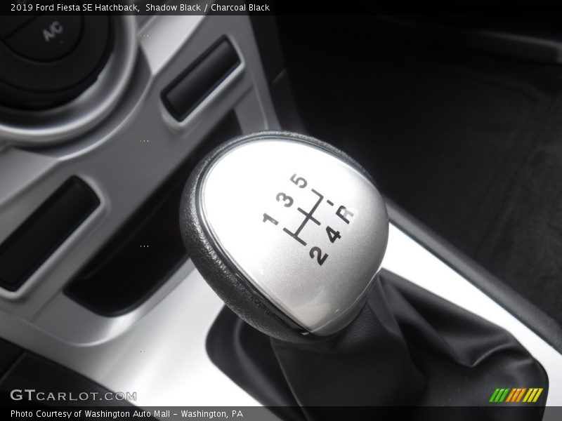 Shadow Black / Charcoal Black 2019 Ford Fiesta SE Hatchback