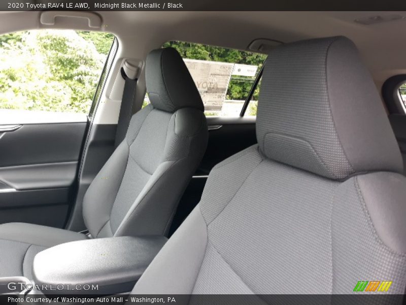 Midnight Black Metallic / Black 2020 Toyota RAV4 LE AWD