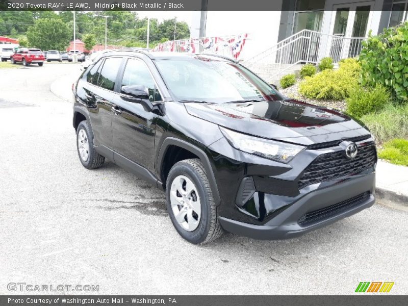 Midnight Black Metallic / Black 2020 Toyota RAV4 LE AWD