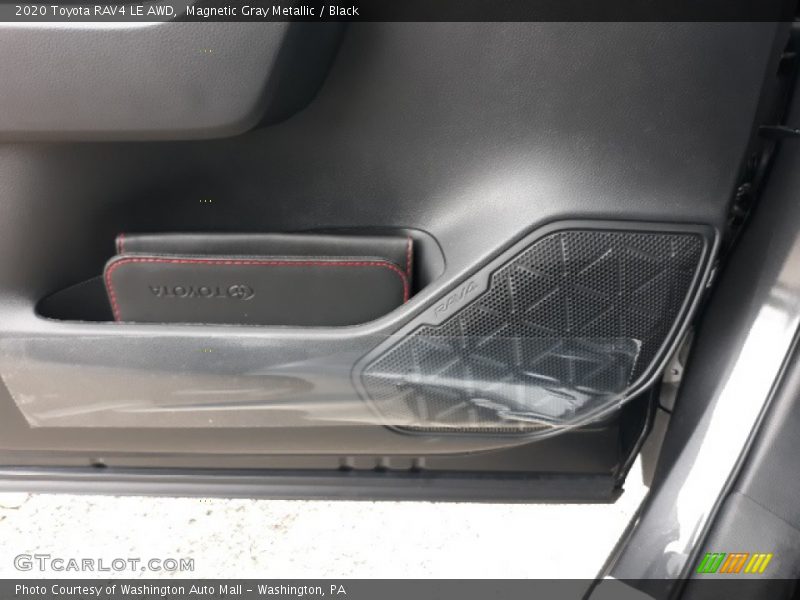 Magnetic Gray Metallic / Black 2020 Toyota RAV4 LE AWD