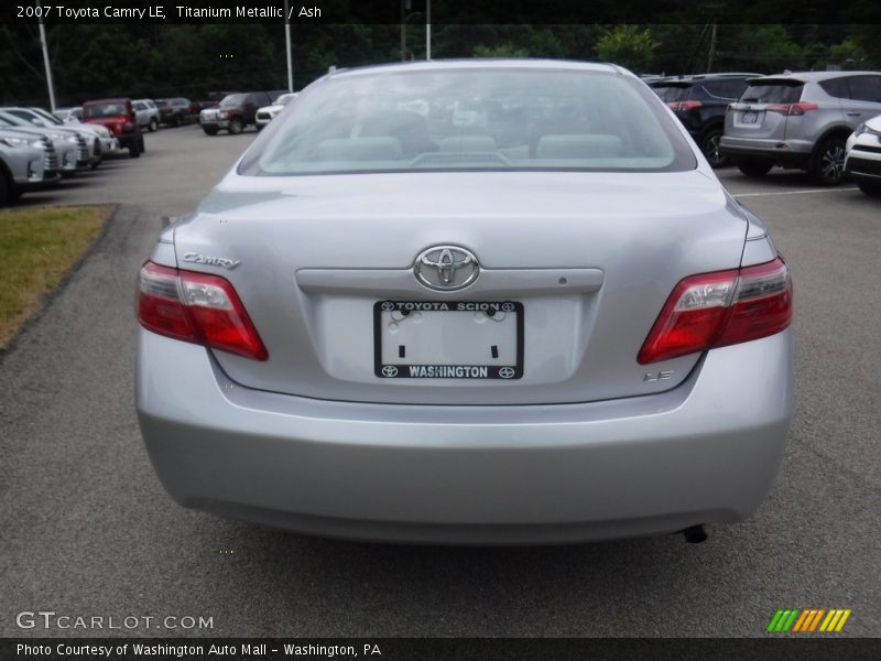Titanium Metallic / Ash 2007 Toyota Camry LE