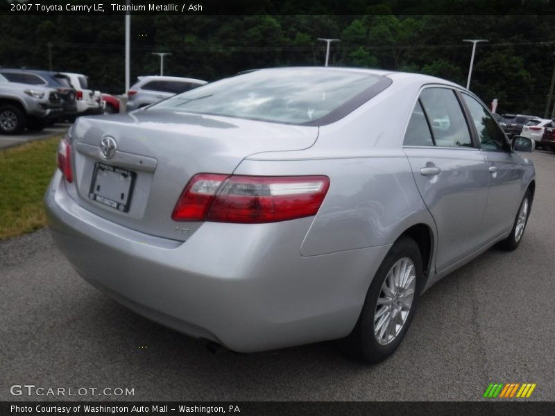 Titanium Metallic / Ash 2007 Toyota Camry LE