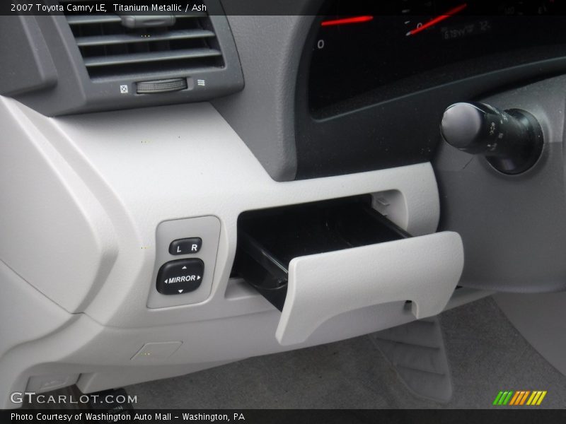 Titanium Metallic / Ash 2007 Toyota Camry LE
