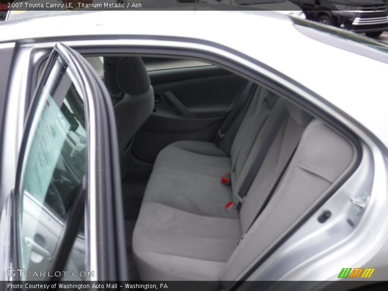 Titanium Metallic / Ash 2007 Toyota Camry LE