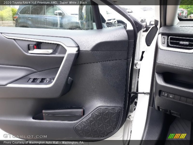 Super White / Black 2020 Toyota RAV4 XLE Premium AWD