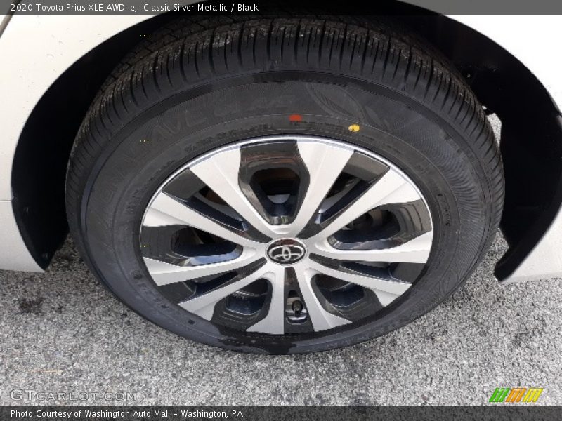 Classic Silver Metallic / Black 2020 Toyota Prius XLE AWD-e