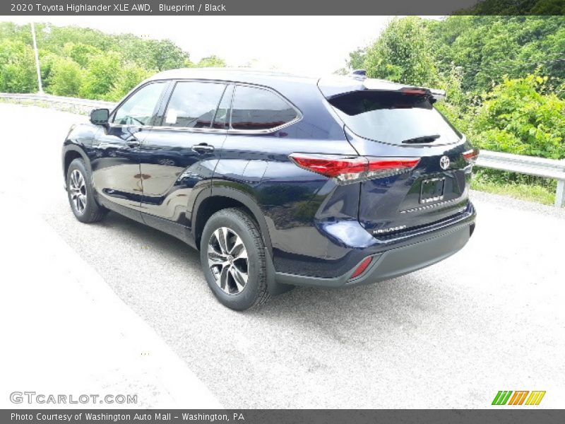 Blueprint / Black 2020 Toyota Highlander XLE AWD