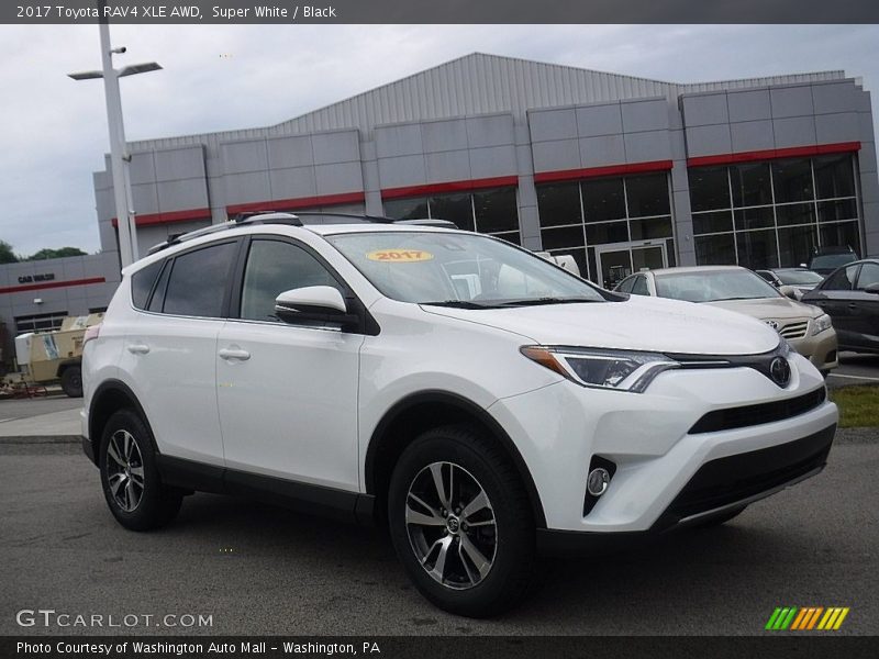 Super White / Black 2017 Toyota RAV4 XLE AWD