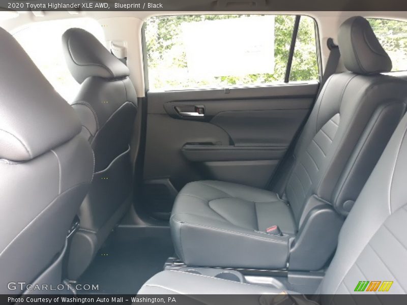 Blueprint / Black 2020 Toyota Highlander XLE AWD
