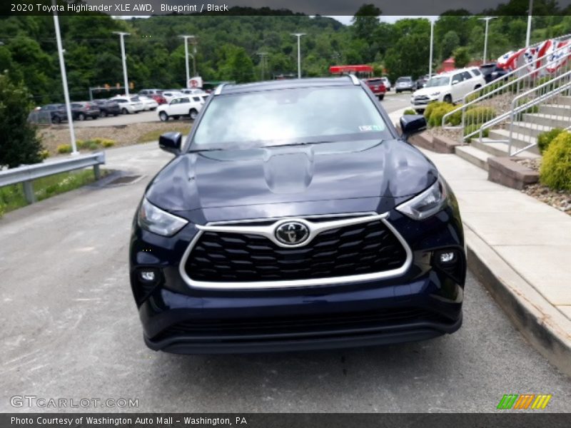 Blueprint / Black 2020 Toyota Highlander XLE AWD