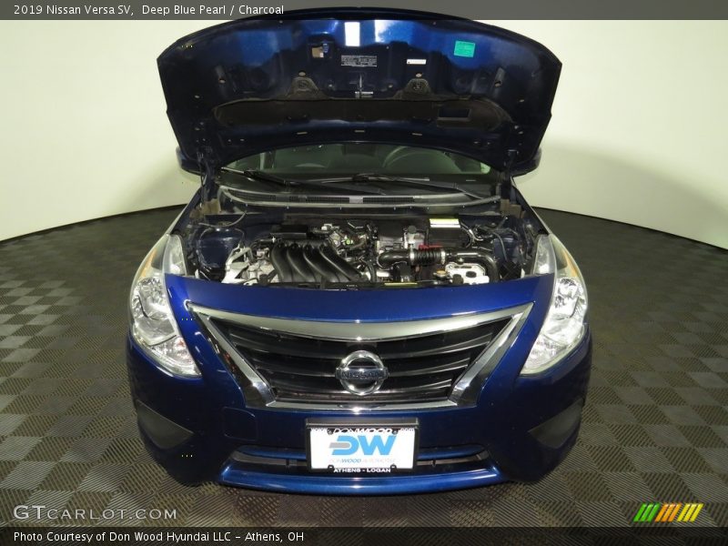Deep Blue Pearl / Charcoal 2019 Nissan Versa SV