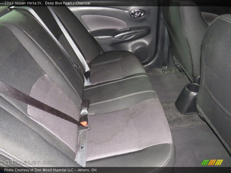 Deep Blue Pearl / Charcoal 2019 Nissan Versa SV