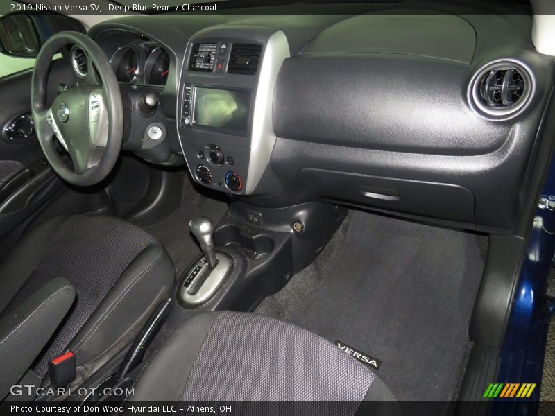 Deep Blue Pearl / Charcoal 2019 Nissan Versa SV