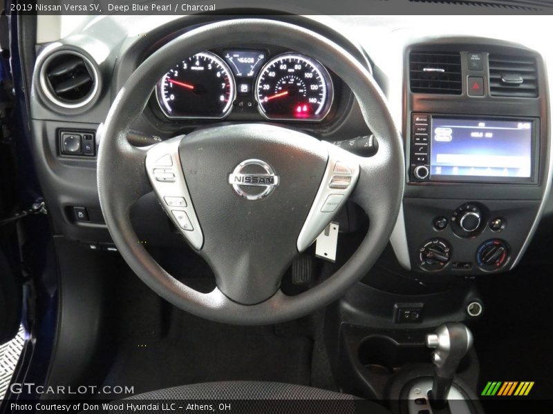 Deep Blue Pearl / Charcoal 2019 Nissan Versa SV