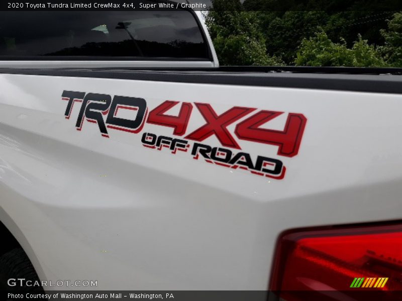 Super White / Graphite 2020 Toyota Tundra Limited CrewMax 4x4