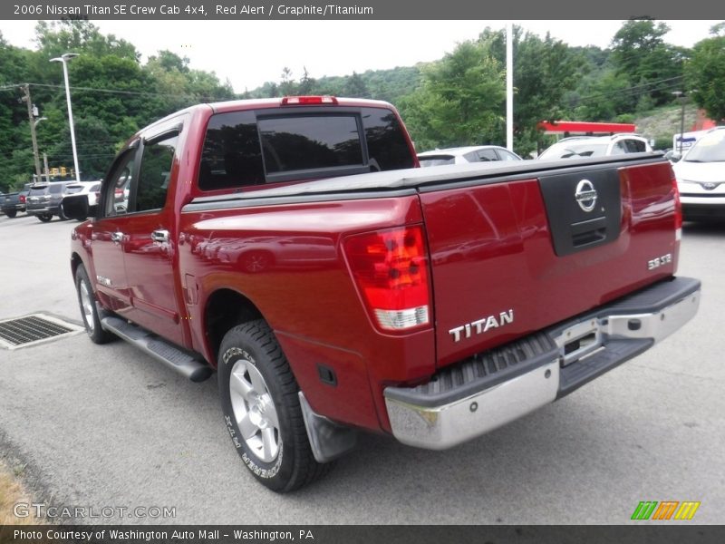 Red Alert / Graphite/Titanium 2006 Nissan Titan SE Crew Cab 4x4