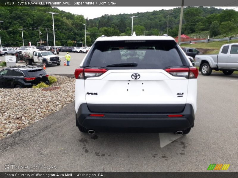 Super White / Light Gray 2020 Toyota RAV4 XLE Premium AWD