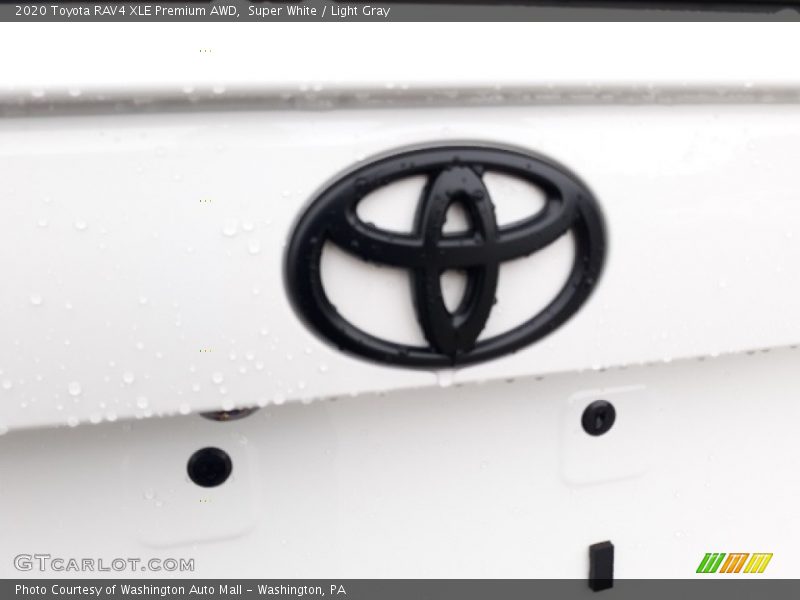 Super White / Light Gray 2020 Toyota RAV4 XLE Premium AWD