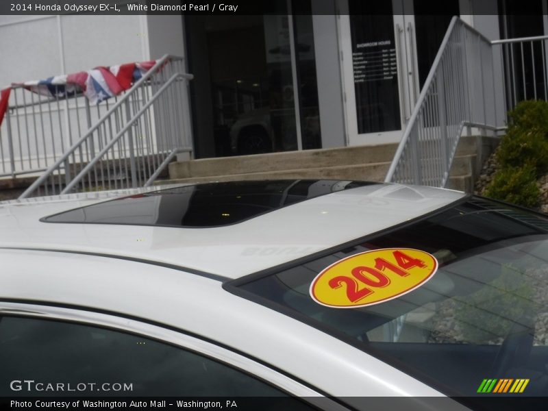 White Diamond Pearl / Gray 2014 Honda Odyssey EX-L