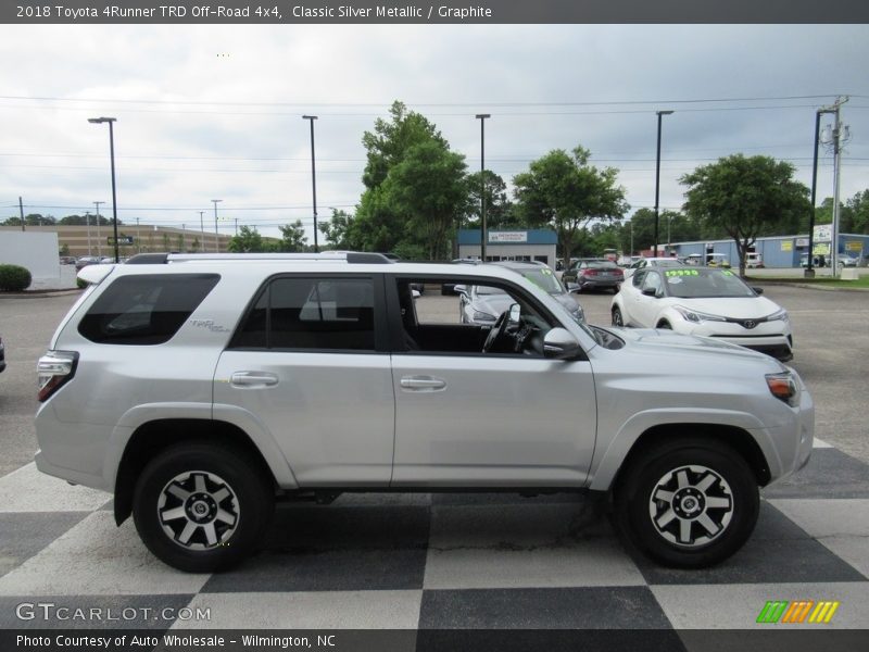 Classic Silver Metallic / Graphite 2018 Toyota 4Runner TRD Off-Road 4x4