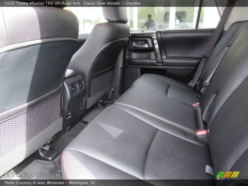 Classic Silver Metallic / Graphite 2018 Toyota 4Runner TRD Off-Road 4x4