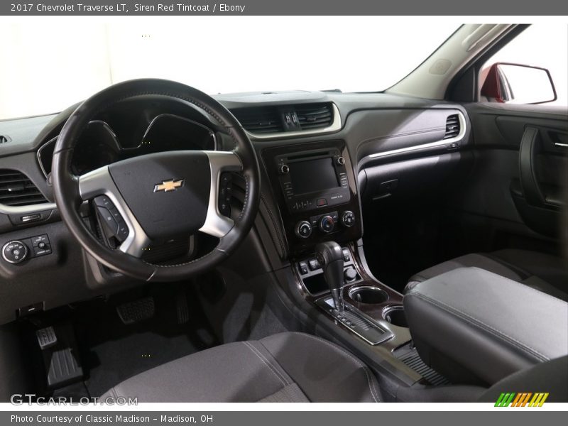 Siren Red Tintcoat / Ebony 2017 Chevrolet Traverse LT