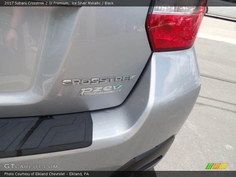 Ice Silver Metallic / Black 2017 Subaru Crosstrek 2.0i Premium