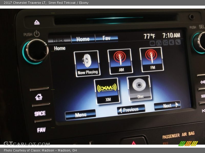 Siren Red Tintcoat / Ebony 2017 Chevrolet Traverse LT