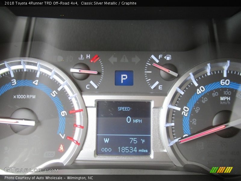 Classic Silver Metallic / Graphite 2018 Toyota 4Runner TRD Off-Road 4x4