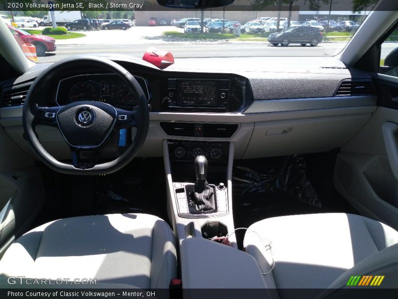 Black / Storm Gray 2020 Volkswagen Jetta SE