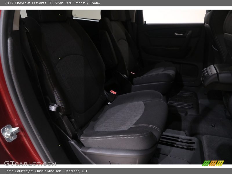 Siren Red Tintcoat / Ebony 2017 Chevrolet Traverse LT