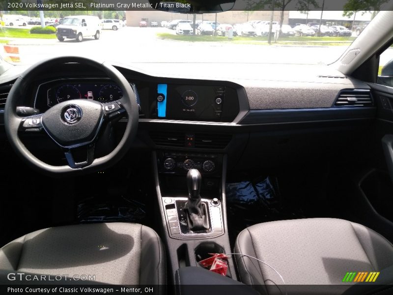 Platinum Gray Metallic / Titan Black 2020 Volkswagen Jetta SEL
