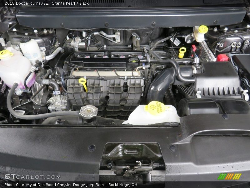 Granite Pearl / Black 2018 Dodge Journey SE