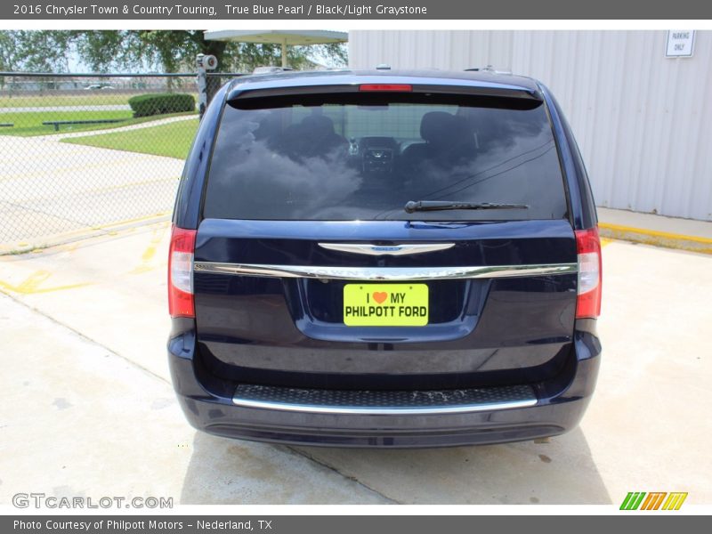 True Blue Pearl / Black/Light Graystone 2016 Chrysler Town & Country Touring