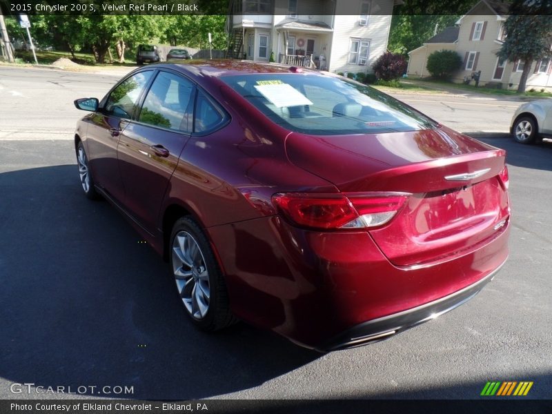 Velvet Red Pearl / Black 2015 Chrysler 200 S