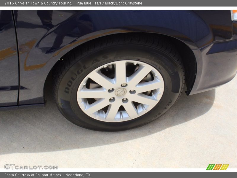 True Blue Pearl / Black/Light Graystone 2016 Chrysler Town & Country Touring