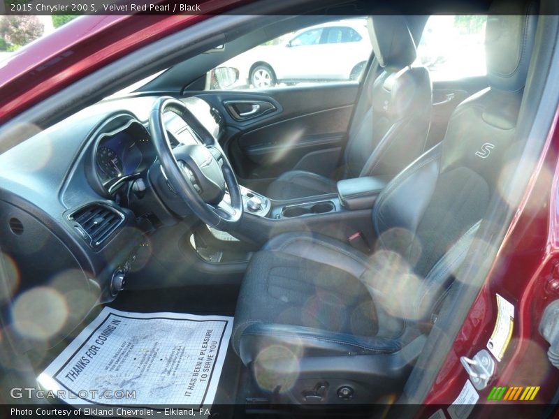 Velvet Red Pearl / Black 2015 Chrysler 200 S