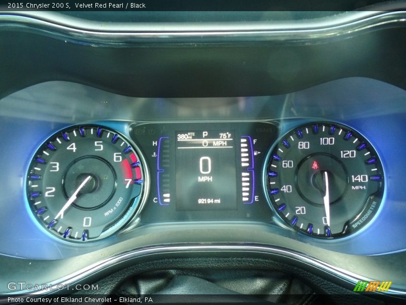 Velvet Red Pearl / Black 2015 Chrysler 200 S