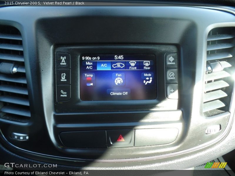 Velvet Red Pearl / Black 2015 Chrysler 200 S