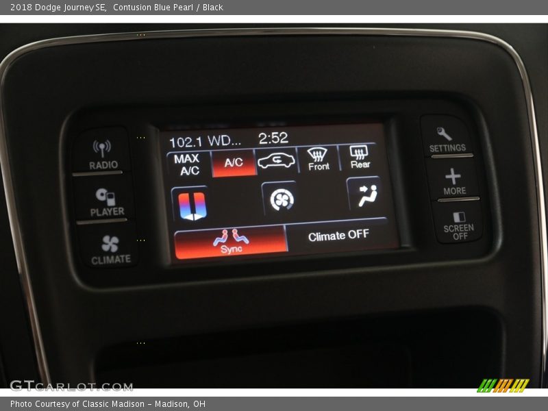 Contusion Blue Pearl / Black 2018 Dodge Journey SE