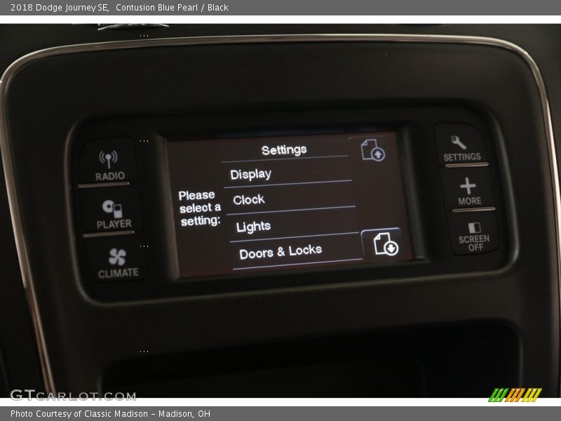 Contusion Blue Pearl / Black 2018 Dodge Journey SE