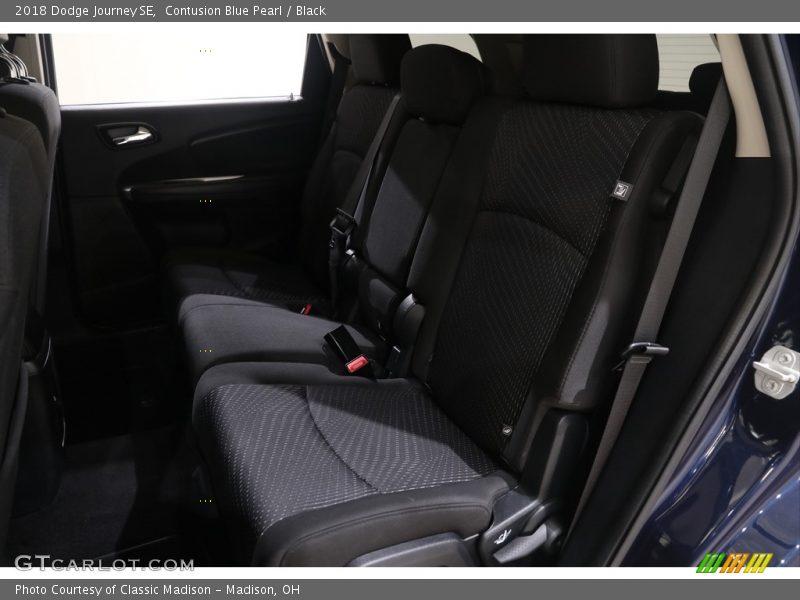 Contusion Blue Pearl / Black 2018 Dodge Journey SE