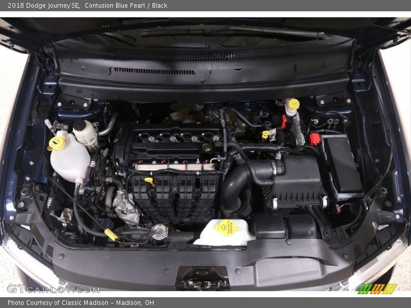 Contusion Blue Pearl / Black 2018 Dodge Journey SE