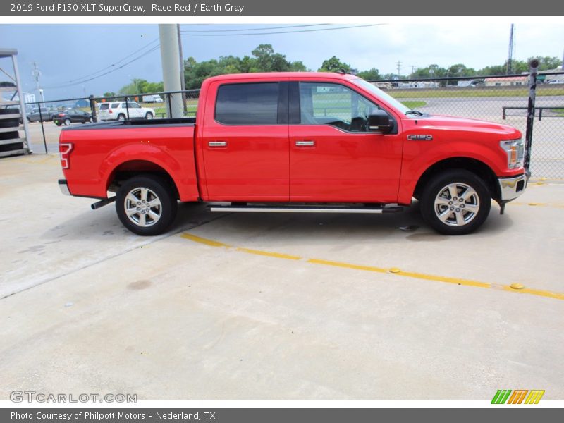 Race Red / Earth Gray 2019 Ford F150 XLT SuperCrew