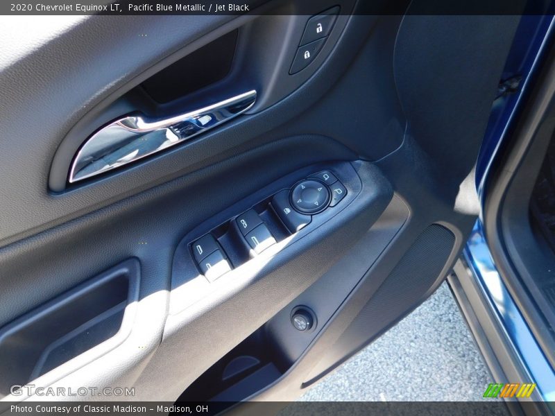 Pacific Blue Metallic / Jet Black 2020 Chevrolet Equinox LT