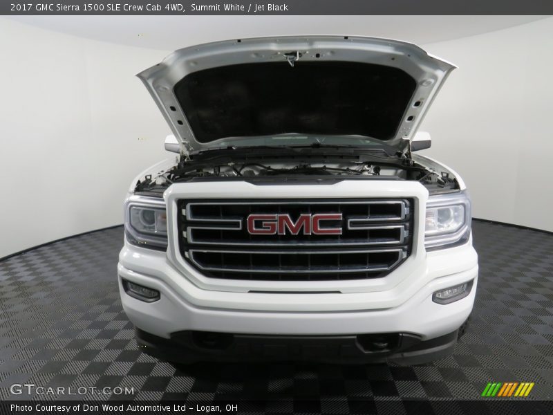 Summit White / Jet Black 2017 GMC Sierra 1500 SLE Crew Cab 4WD