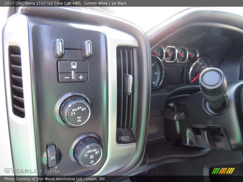 Summit White / Jet Black 2017 GMC Sierra 1500 SLE Crew Cab 4WD