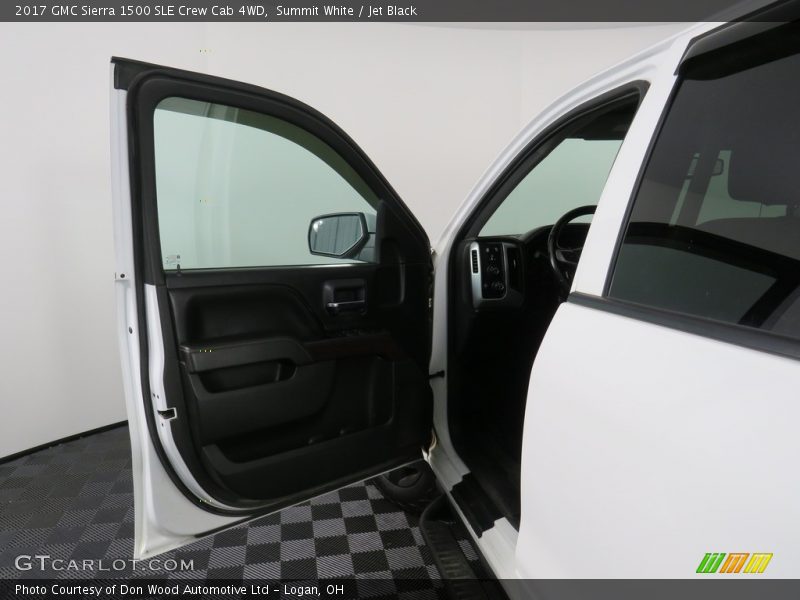 Summit White / Jet Black 2017 GMC Sierra 1500 SLE Crew Cab 4WD