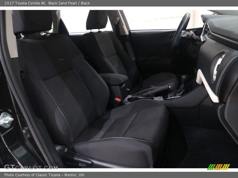 Black Sand Pearl / Black 2017 Toyota Corolla iM