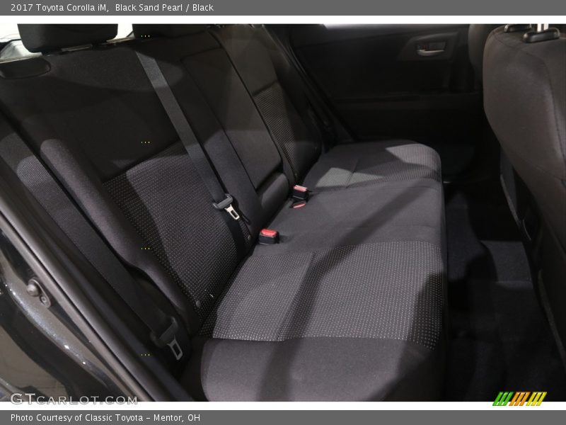 Black Sand Pearl / Black 2017 Toyota Corolla iM